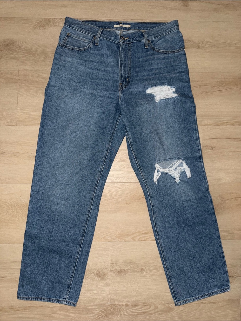 Levi’s ‘94 BaggyStraight-Leg Distressed Jeans in Blue
